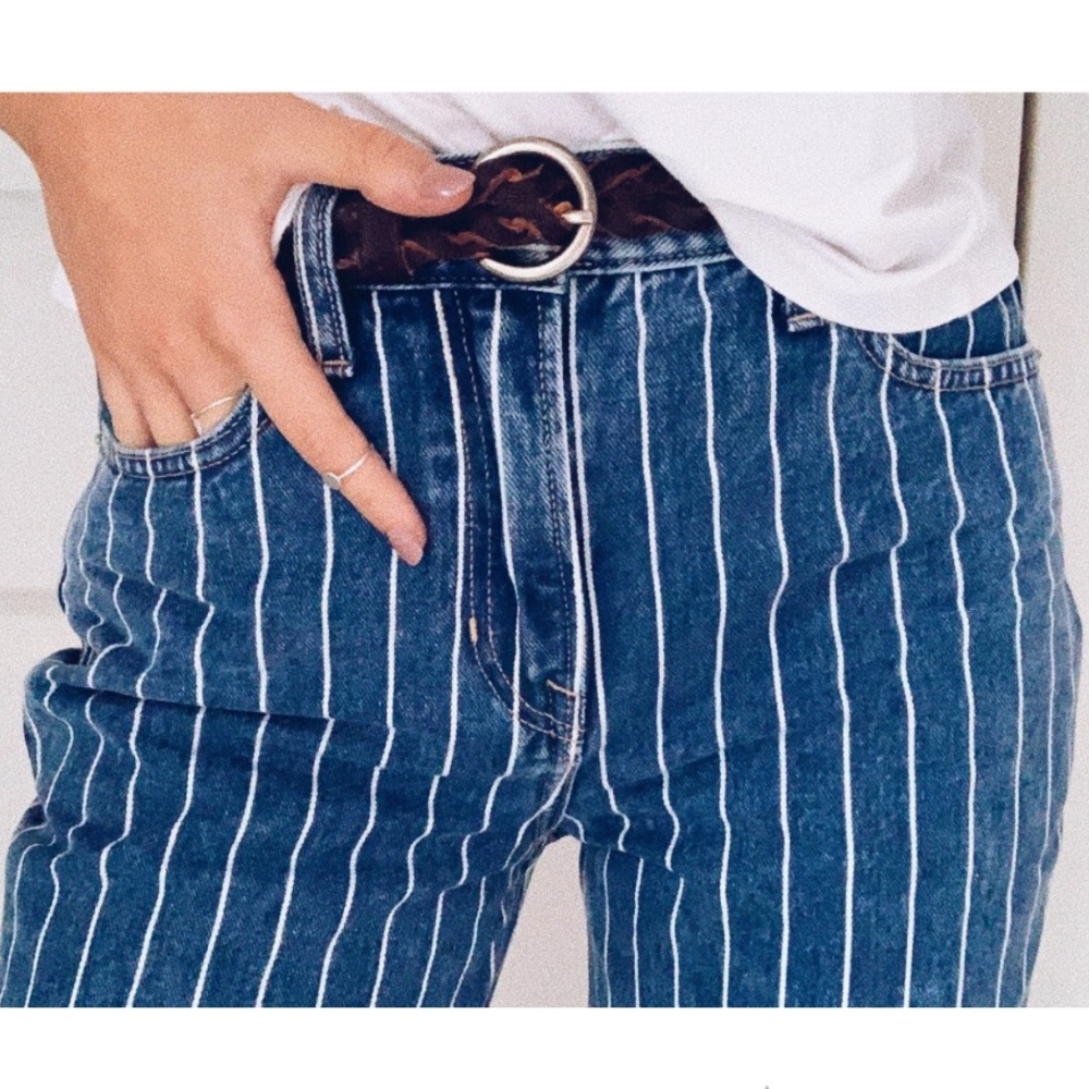 Stripped Jeans